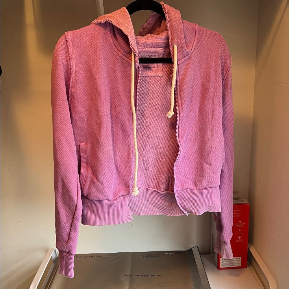 American Eagle Outfitters Pink Knit Sweater